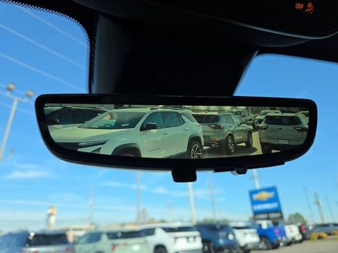 New 2026 Chevrolet Equinox ACTIV w/ Convenience Package III image 23