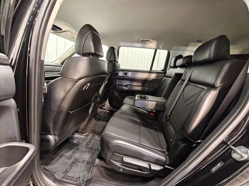 Used 2025 Hyundai Santa Fe SEL FWD image 26