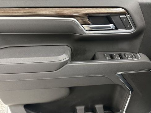 Used 2025 Chevrolet Silverado 1500 LT w/ Work Truck Package image 11