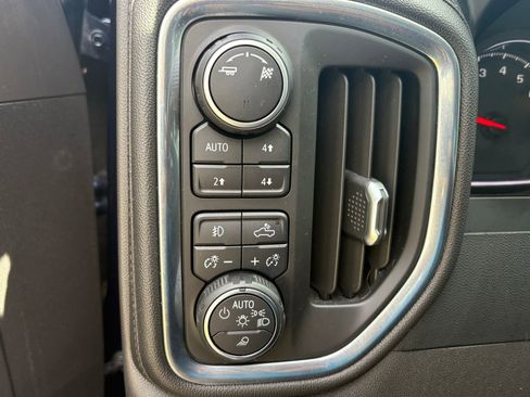 Used 2019 Chevrolet Silverado 1500 LT Trail Boss image 45