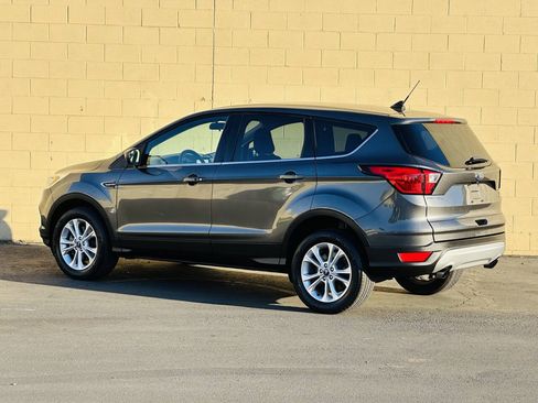 Used 2019 Ford Escape SE AWD/4WD image 5