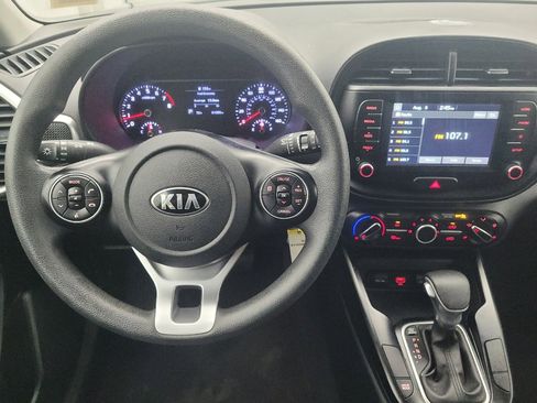 Used 2021 Kia Soul LX FWD image 22