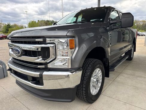 Certified 2021 Ford F350 XL w/ STX Appearance Package AWD/4WD image 3