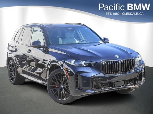Used 2026 BMW X5 sDrive40i w/ M Sport Package RWD image 1