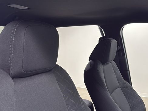 Certified 2024 Toyota Tacoma SR image 19