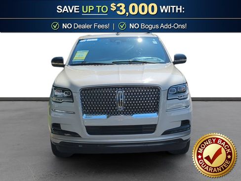 Used 2023 Lincoln Navigator L Reserve AWD/4WD image 11