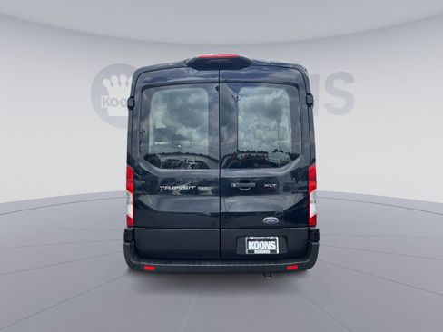 Used 2021 Ford Transit 350 XLT RWD image 5