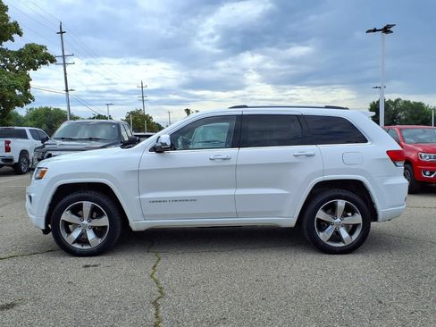 Used 2015 Jeep Grand Cherokee Overland AWD/4WD image 8