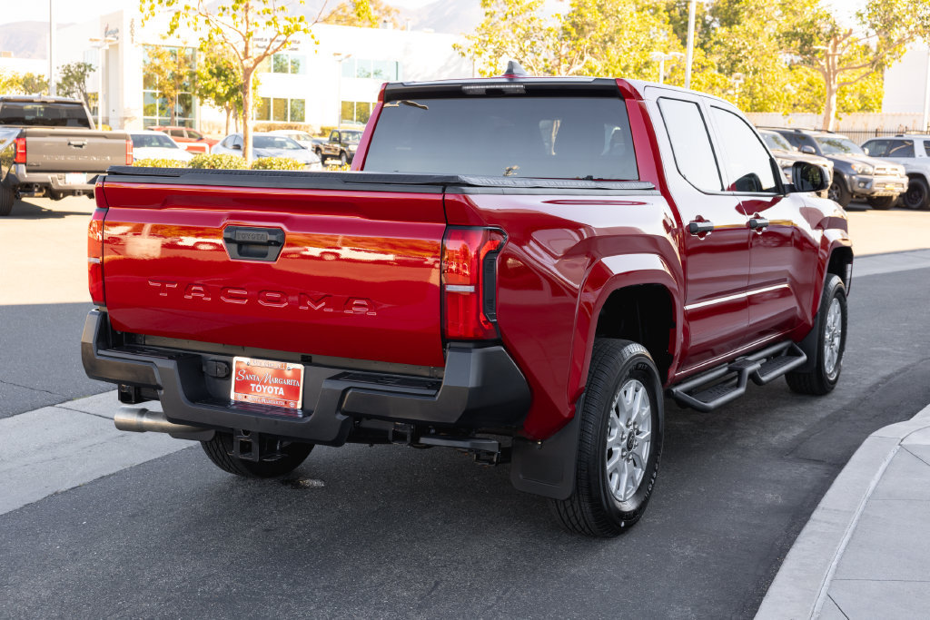 Certified 2025 Toyota Tacoma SR RWD image 5