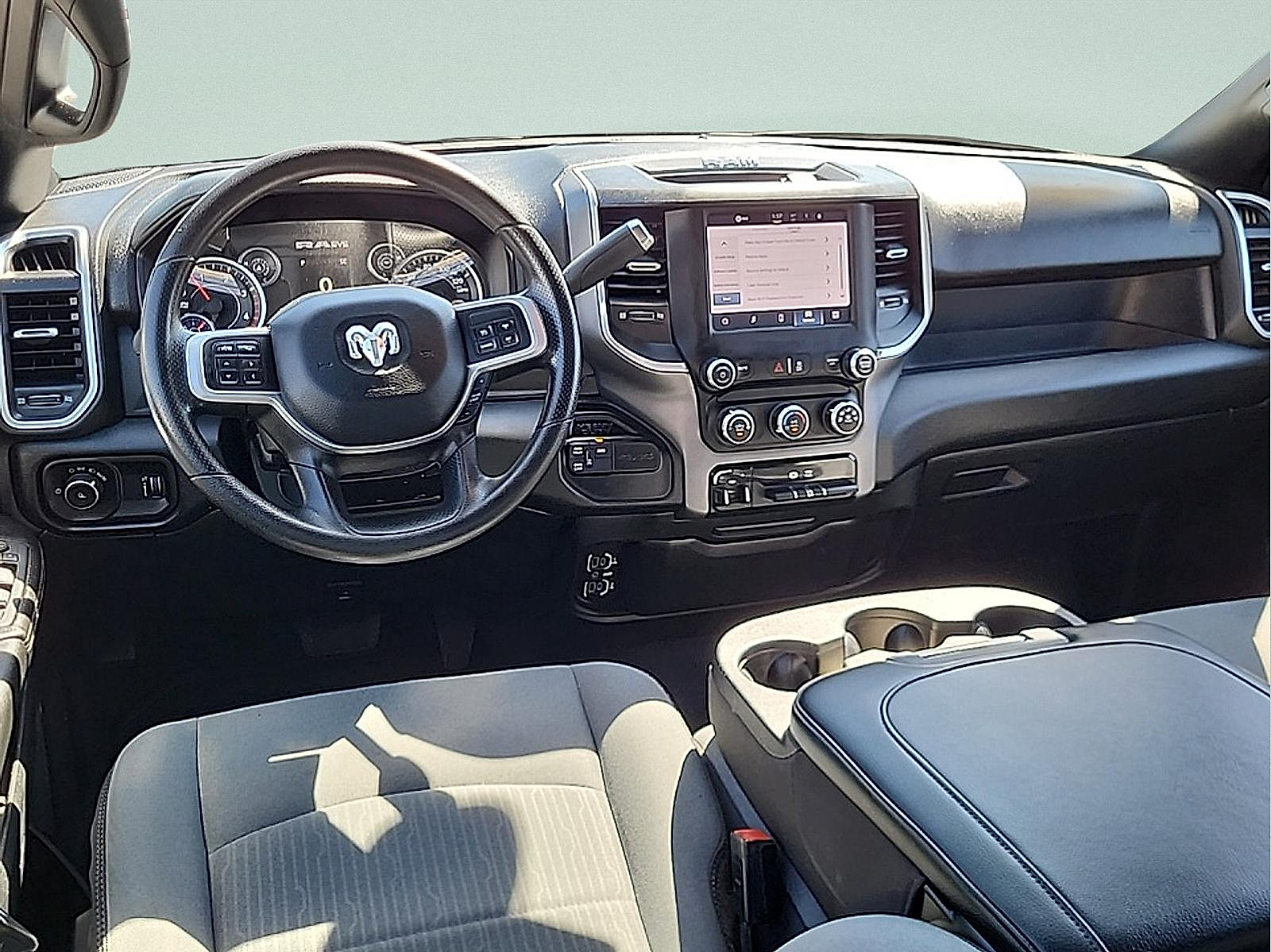 Used 2022 RAM 2500 Big Horn AWD/4WD image 16