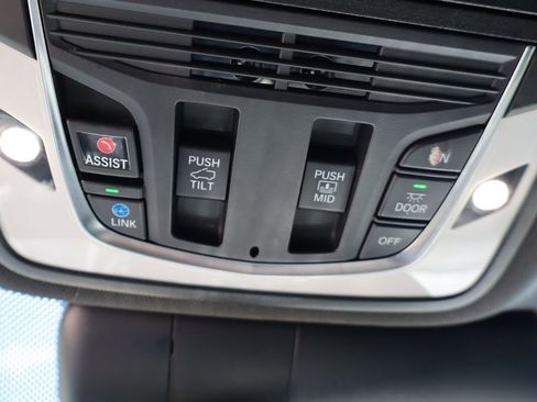 Used 2023 Acura RDX A-Spec AWD/4WD image 28