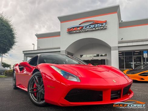 Used 2019 Ferrari 488 GTB RWD image 1