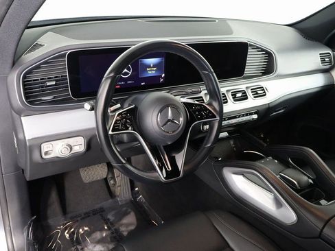 Used 2024 Mercedes-Benz GLE 450e 4MATIC image 7