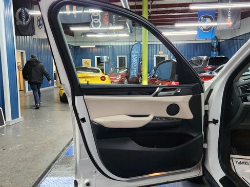 Used 2015 BMW X3 xDrive28i image 8