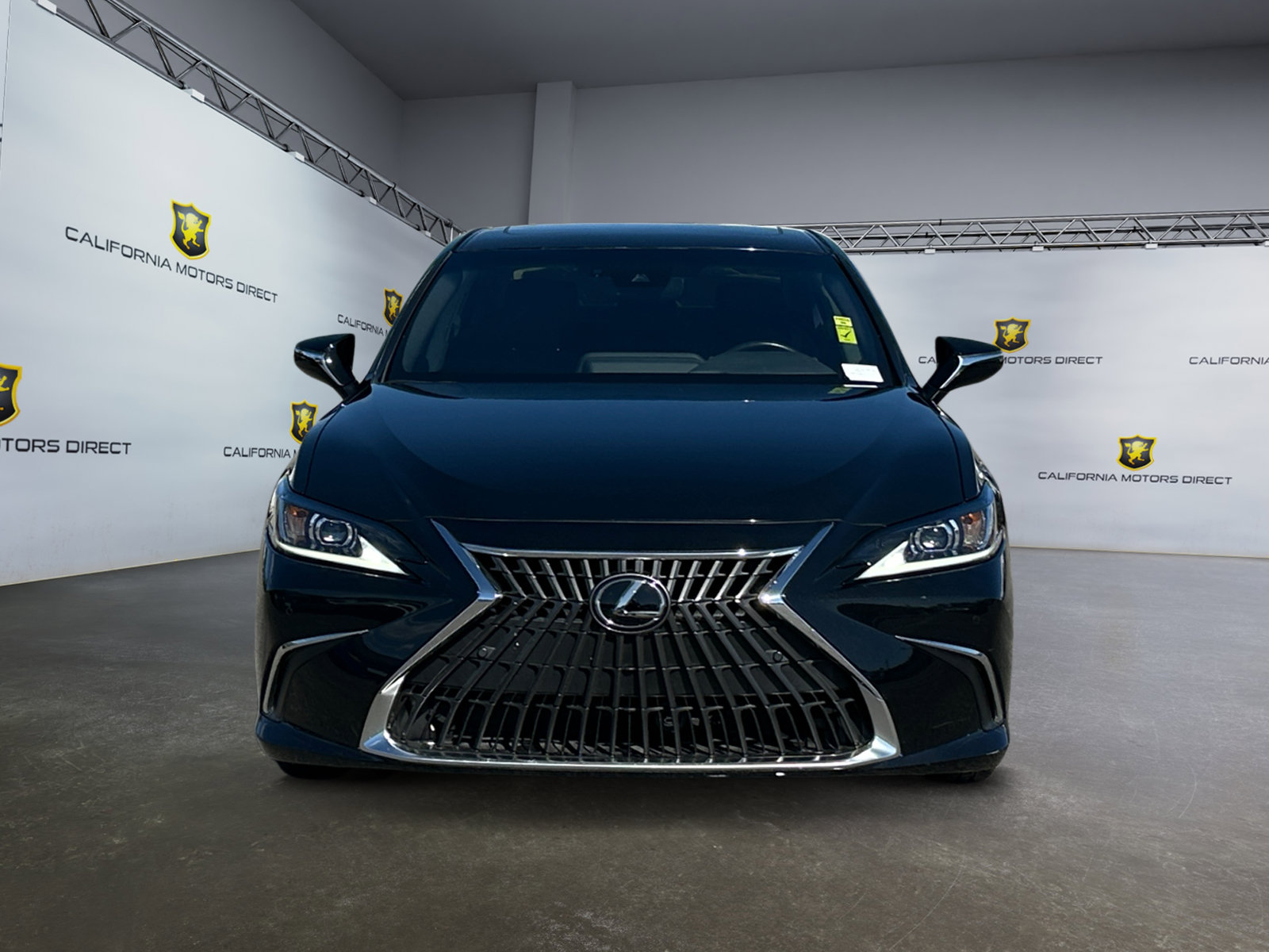 Used 2025 Lexus ES 300h w/ Premium Package FWD image 8
