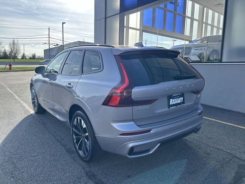 New 2026 Volvo XC60 B5 Plus w/ Climate Package image 6