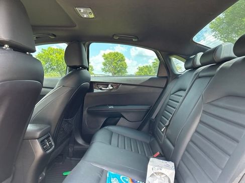 Used 2022 Kia Forte GT-Line w/ GT-Line Premium Package FWD image 9