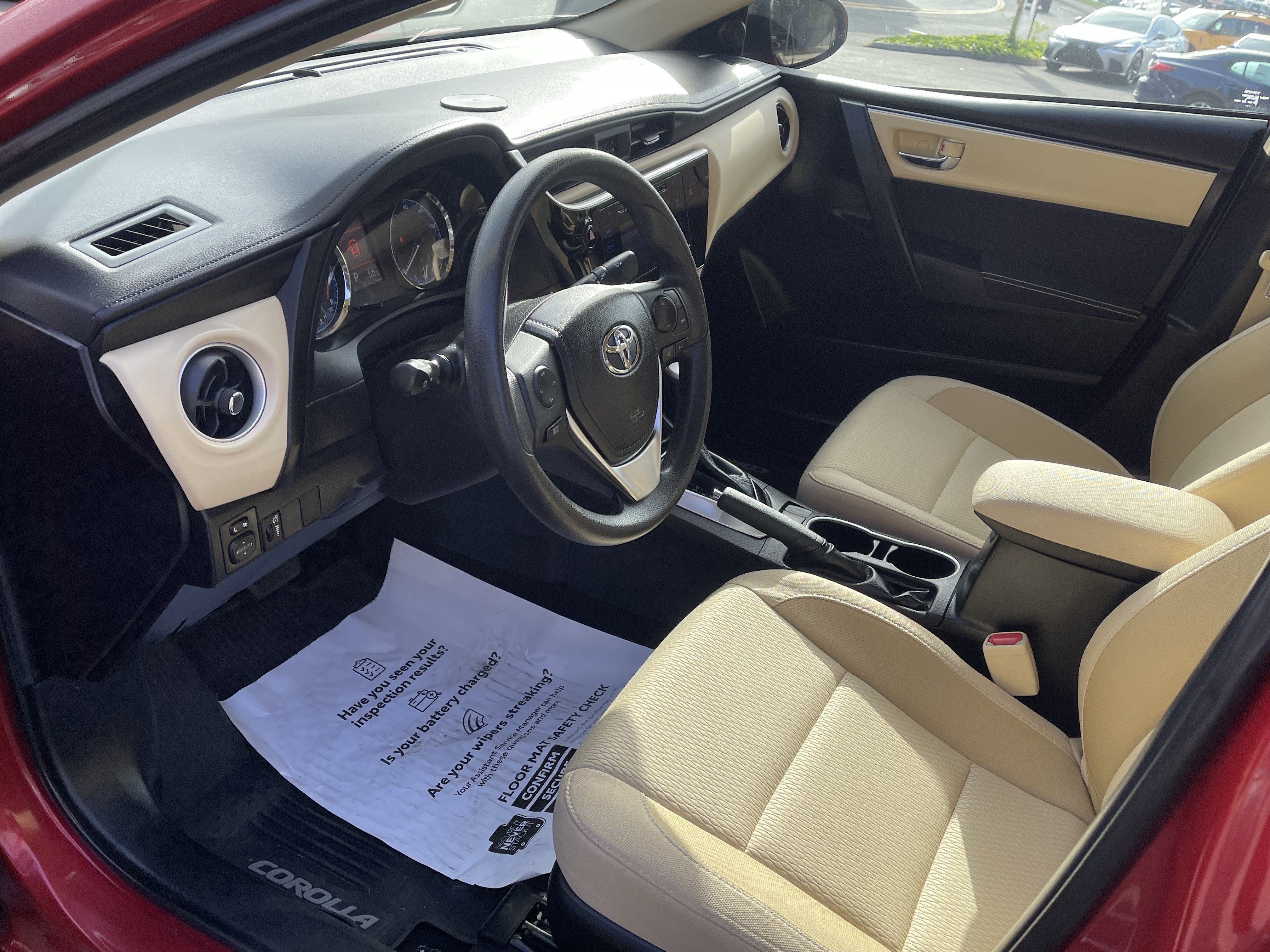 Certified 2019 Toyota Corolla LE FWD image 10