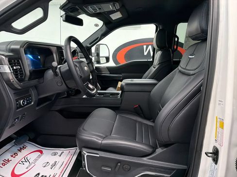 New 2026 Ford F250 Platinum AWD/4WD image 8
