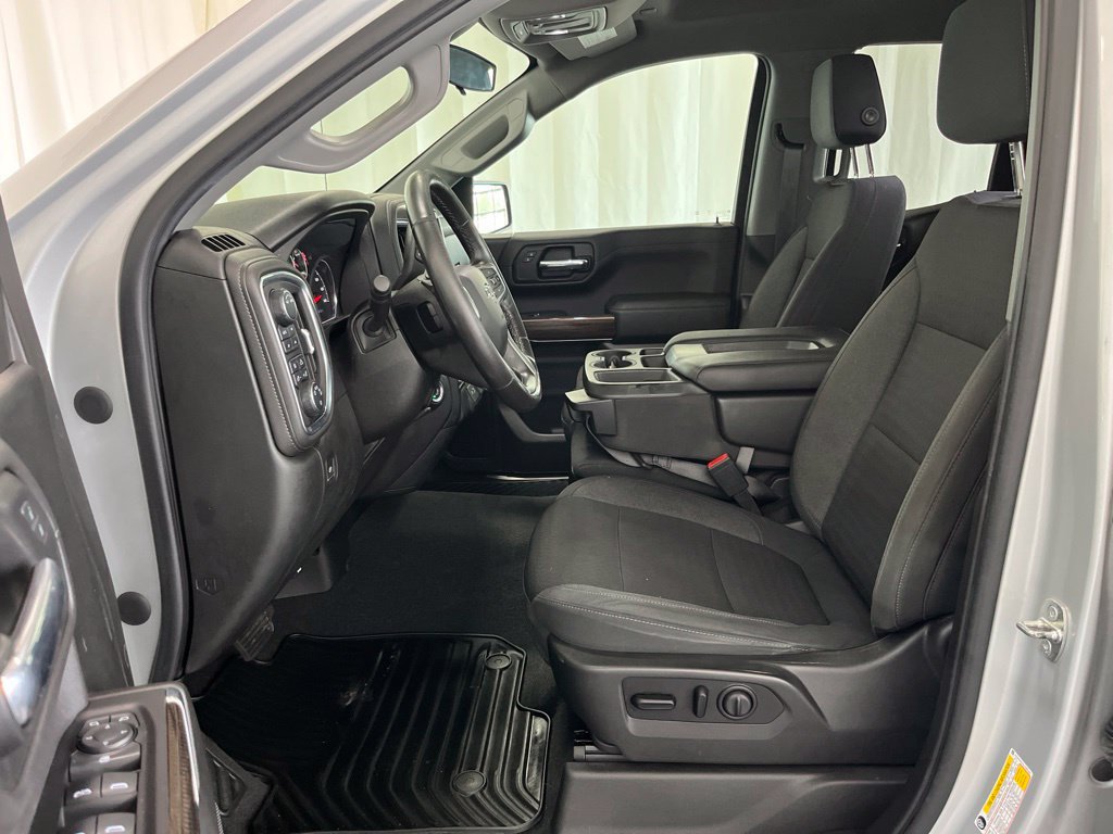 Used 2020 Chevrolet Silverado 1500 RST w/ All-Star Edition AWD/4WD image 3