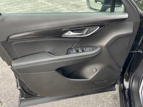 Used 2022 Buick Envision Preferred FWD image 9
