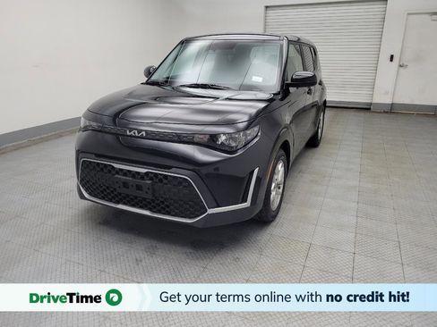 Used 2023 Kia Soul LX w/ LX Technology Package image 1