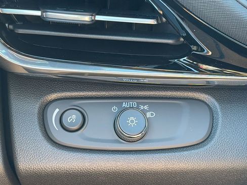 New 2026 Buick Envista Avenir image 20