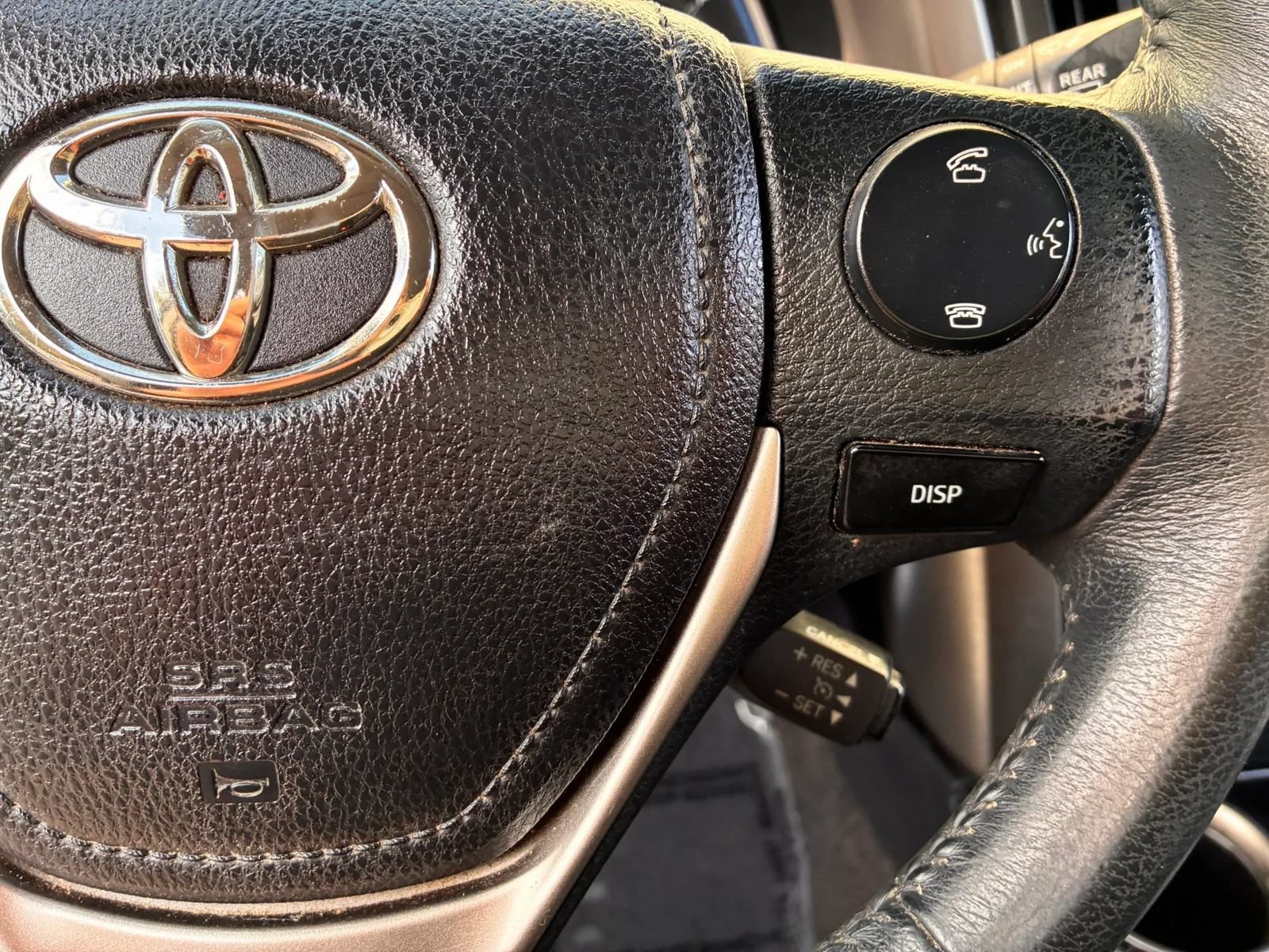 Used 2015 Toyota RAV4 Limited w/ Technology Package AWD/4WD image 22