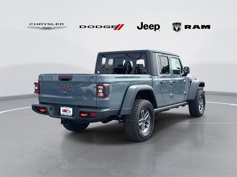 New 2025 Jeep Gladiator Mojave w/ Convenience Group image 3