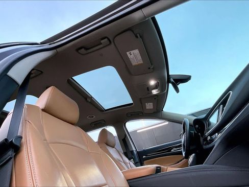 Used 2018 Buick Enclave Essence w/ Trailering Package image 14