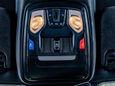 Used 2023 RAM 1500 Big Horn image 29