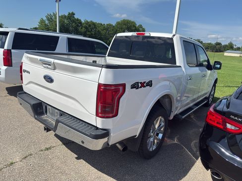 Used 2016 Ford F150 Lariat w/ Equipment Group 502A Luxury AWD/4WD image 7