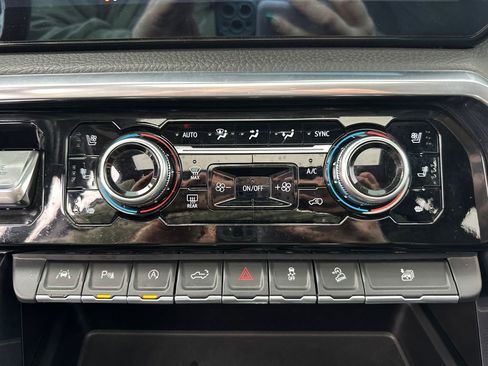 Used 2023 GMC Sierra 1500 Denali w/ Denali Reserve Package image 29