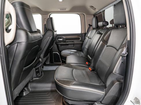 Used 2024 RAM 2500 Laramie image 32