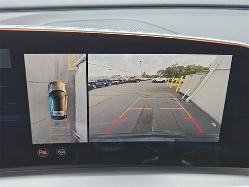 New 2025 Cadillac Lyriq Sport image 21