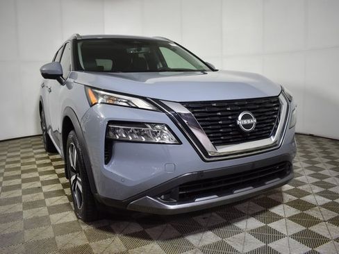 Certified 2023 Nissan Rogue SL w/ SL Premium Package image 3