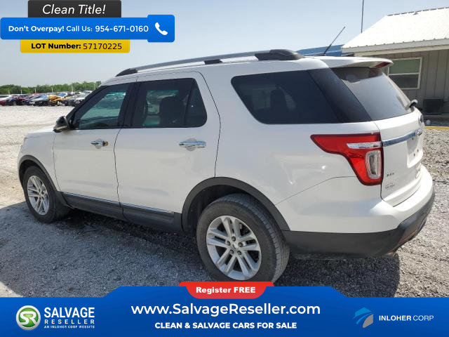 Used 2013 Ford Explorer XLT FWD image 3
