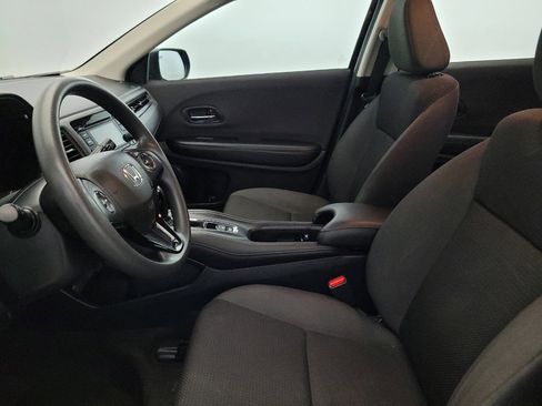 Used 2022 Honda HR-V LX image 17