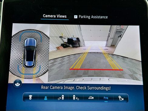 Used 2024 Mercedes-Benz GLC 300 4MATIC w/ Advanced USB Package image 14