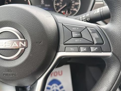Used 2024 Nissan Altima 2.5 SV AWD/4WD image 16