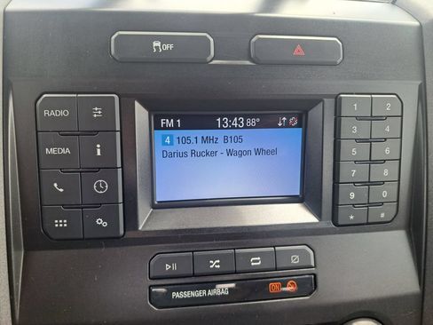 Used 2020 Ford F250 XL w/ Power Equipment Group RWD image 15
