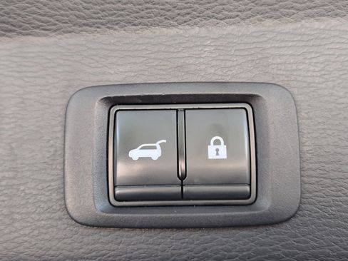 Used 2023 Mitsubishi Outlander SEL FWD image 33