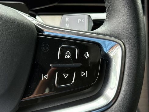 Certified 2025 Volvo EX90 Plus AWD/4WD image 12