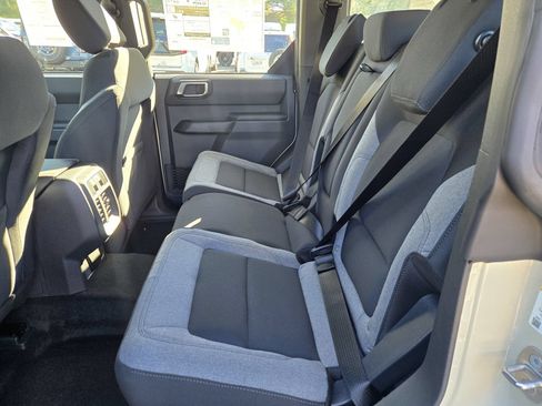 New 2025 Ford Bronco 4-Door AWD/4WD image 16