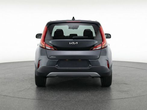 Used 2025 Kia Soul LX w/ LX Technology Package FWD image 7