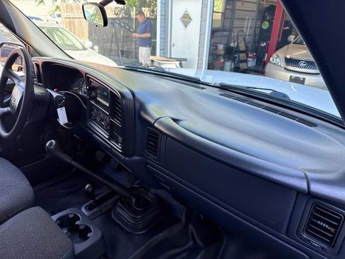 Used 2000 Chevrolet Silverado 1500 4x4 Extended Cab image 24