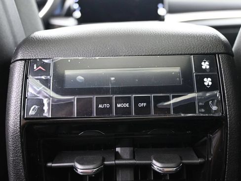 New 2026 Jeep Grand Cherokee L Limited AWD/4WD image 29