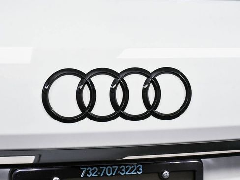 Used 2023 Audi SQ7 Prestige AWD/4WD image 99