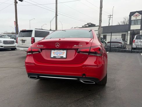 Used 2019 Mercedes-Benz A 220 4MATIC w/ Premium Package image 11