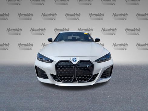 Used 2023 BMW i4 eDrive40 w/ M Sport Package RWD image 5